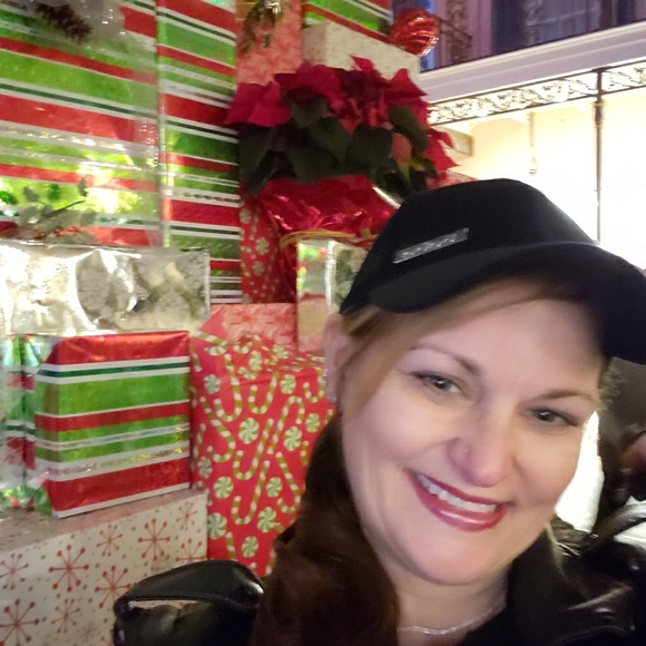 Meet your Posher, Kellie - Picture 1 of 1